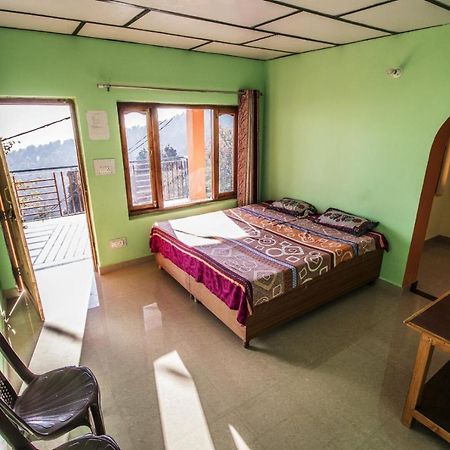 Orange Guest House Dharmkot Дхарамсала Стая снимка
