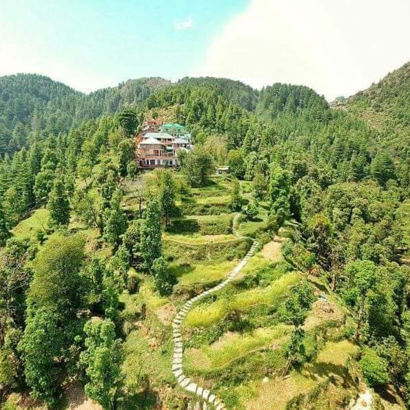 Orange Guest House Dharmkot Дхарамсала Екстериор снимка