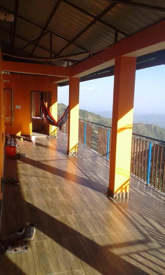 Orange Guest House Dharmkot Дхарамсала Екстериор снимка